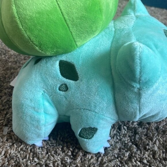 Pokémon Bulbasaur 8" Plus Stuffed Toy NWT - Picture 8 of 9